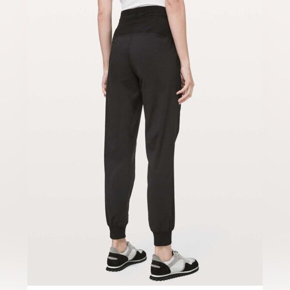 Lululemon Dance Studio yoga Athletic Stretch Run Lightweight Jogger Black 2 - Picture 4 of 4